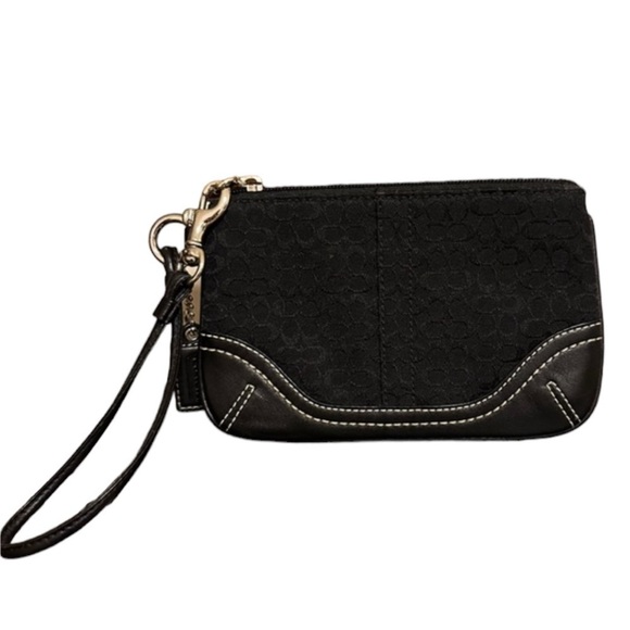 Coach Black Signature Wristlet - Picture 7 of 9